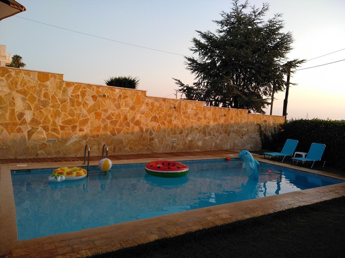 Apartment With Private Pool Kiáton Extérieur photo